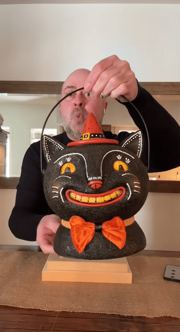 ⏰Prepare for Halloween👻🎃Cozy Cottage by Liz Marie Halloween Cat Lantern 👻🎃Halloween candy bucket clothing home decor accessories🎃M7