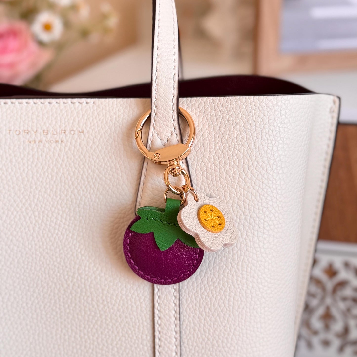 CZTICLE®🍊🌼Leather Fruit And Flower Key Fob