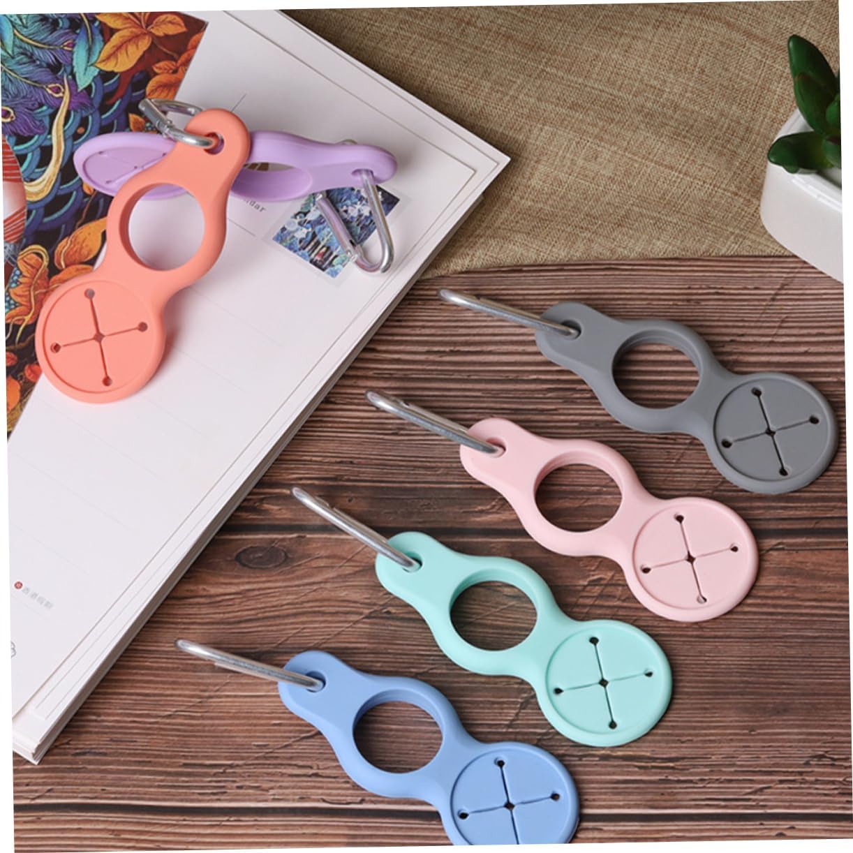 Cilifer®Silicone Sport Kettle Buckle Outdoor Carabiner Water Bottle Holder