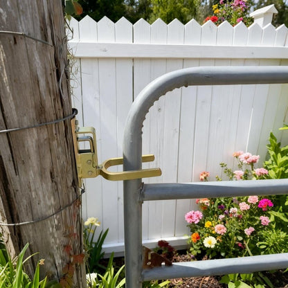 Cilifer®Instant Locking Gate Latch – Prevents Cattle. Sheep & Horses From Escaping
