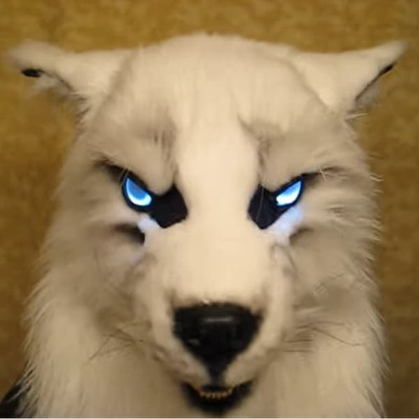 White Wild Wolf (Eyes Can Glow)